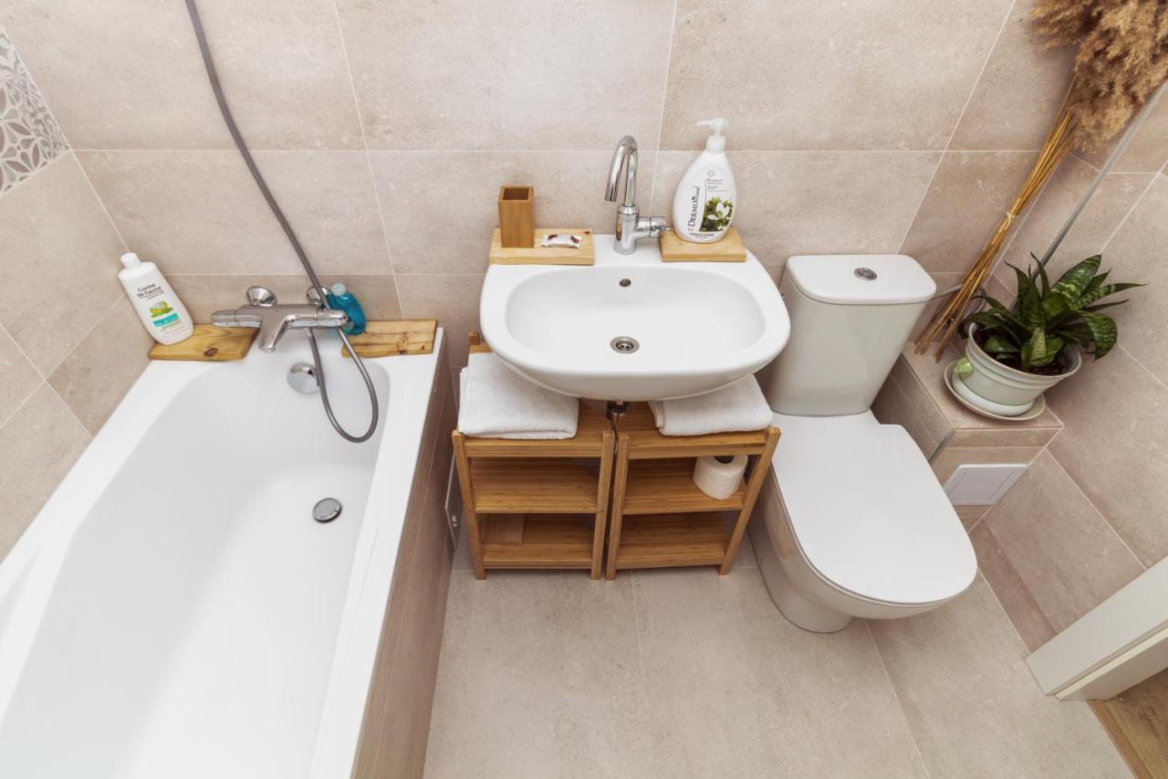 Apartamentul Cu Plante Etaj 4 Mangalia Eksteriør billede